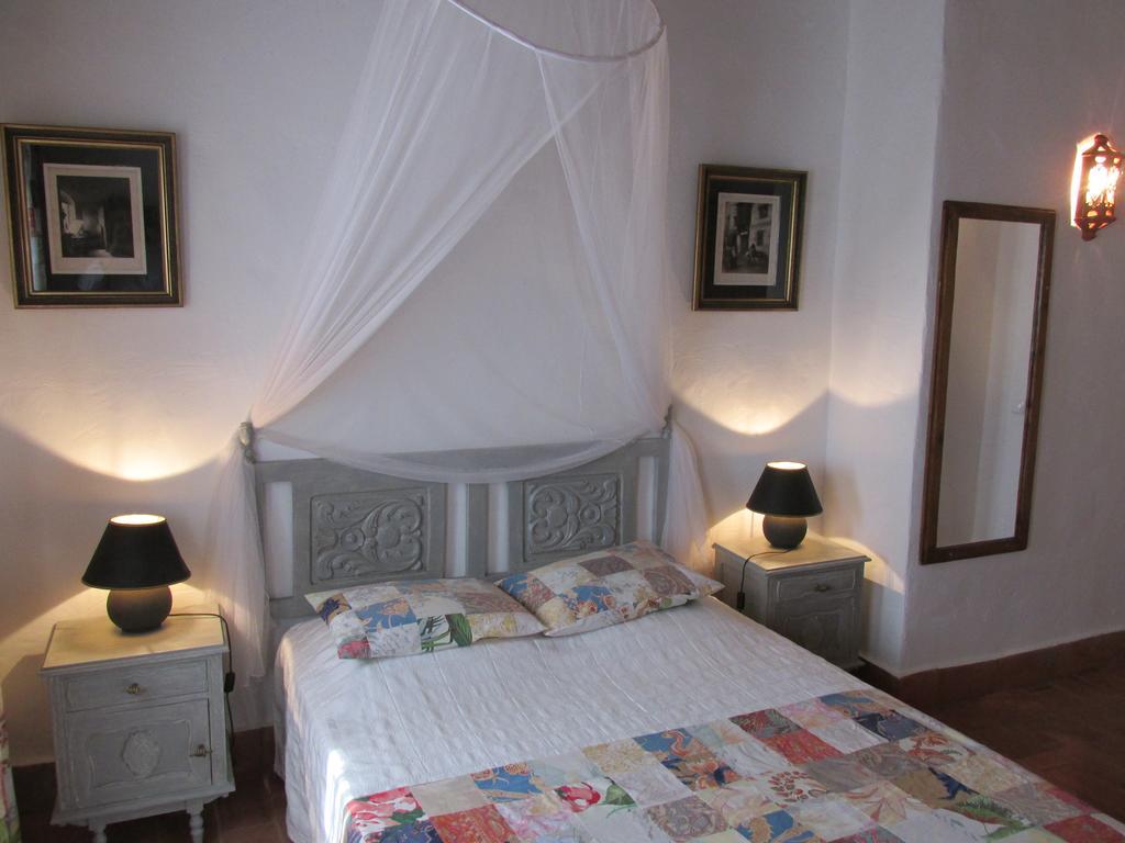 Quinta Dos Valados Bed & Breakfast Querenca Екстериор снимка
